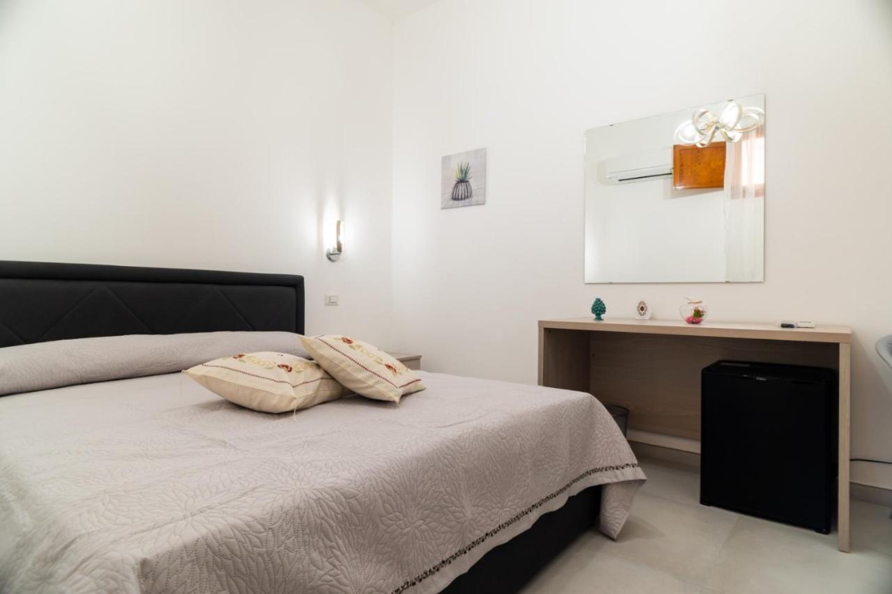 I Parrini Bed & Breakfast Porto Empedocle Exterior photo